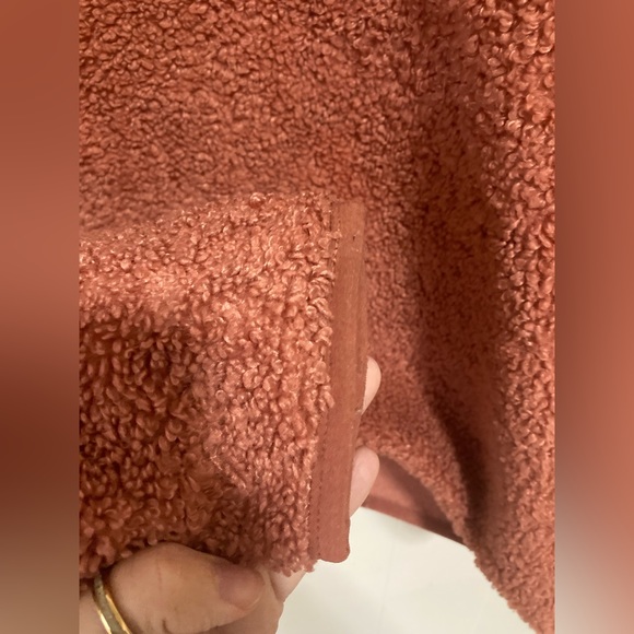 Vera Bradley Sherpa Quilted Paisley Fig Oversized Pull Over Sweater Size S/M - Picture 7 of 11